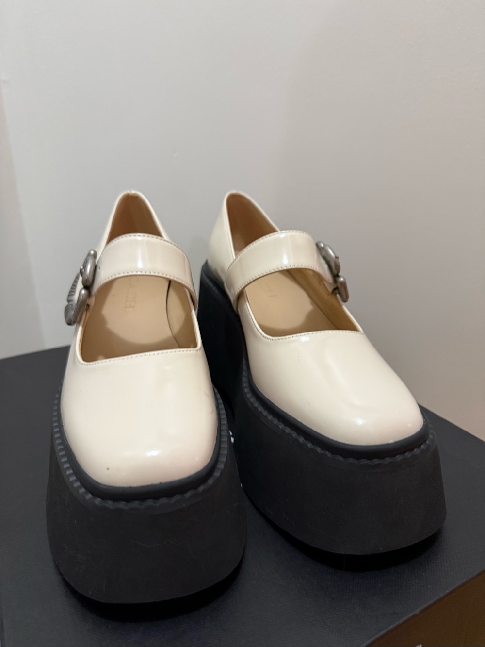 Authentic coach mary Jane’s - Picture 4 of 10